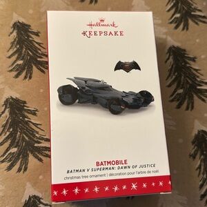 Hallmark Keepsake Batmobile Batman V Superman:Dawn of Justice 2016 NIB
